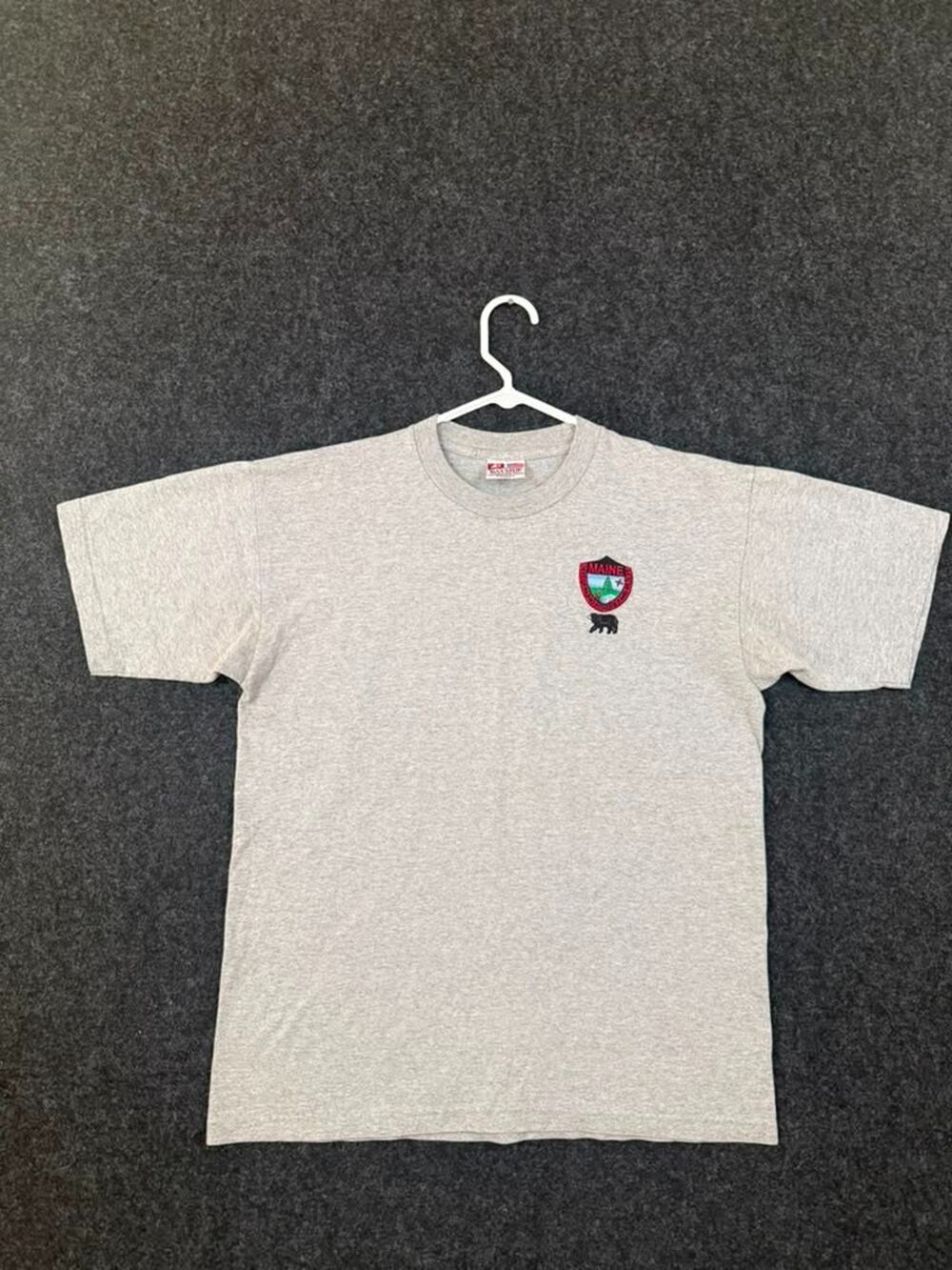 Bayside gray heavyweight T shirt made USA men large small chest logo